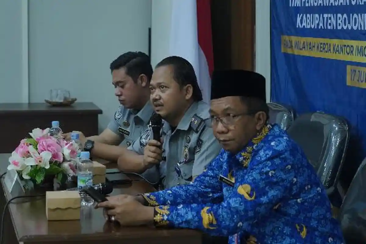 Sinergi Pengawasan Orang Asing di Bojonegoro, Kantor Imigrasi Tanjung Perak Gelar Operasi Gabungan