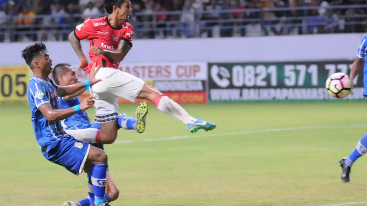 Irfan Bachdim Cs Bertekad Kalahkan Tampines Rovers