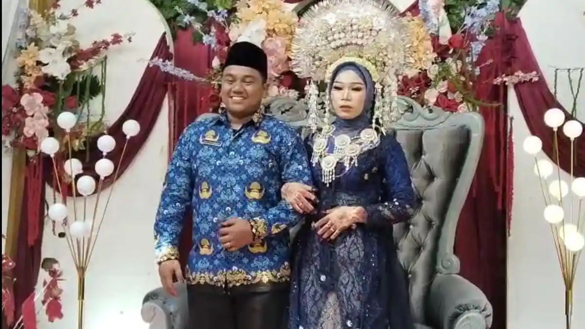 PPPK asal Tanjungbalai Nikahi Sang Kekasih saat Hari Pelantikan