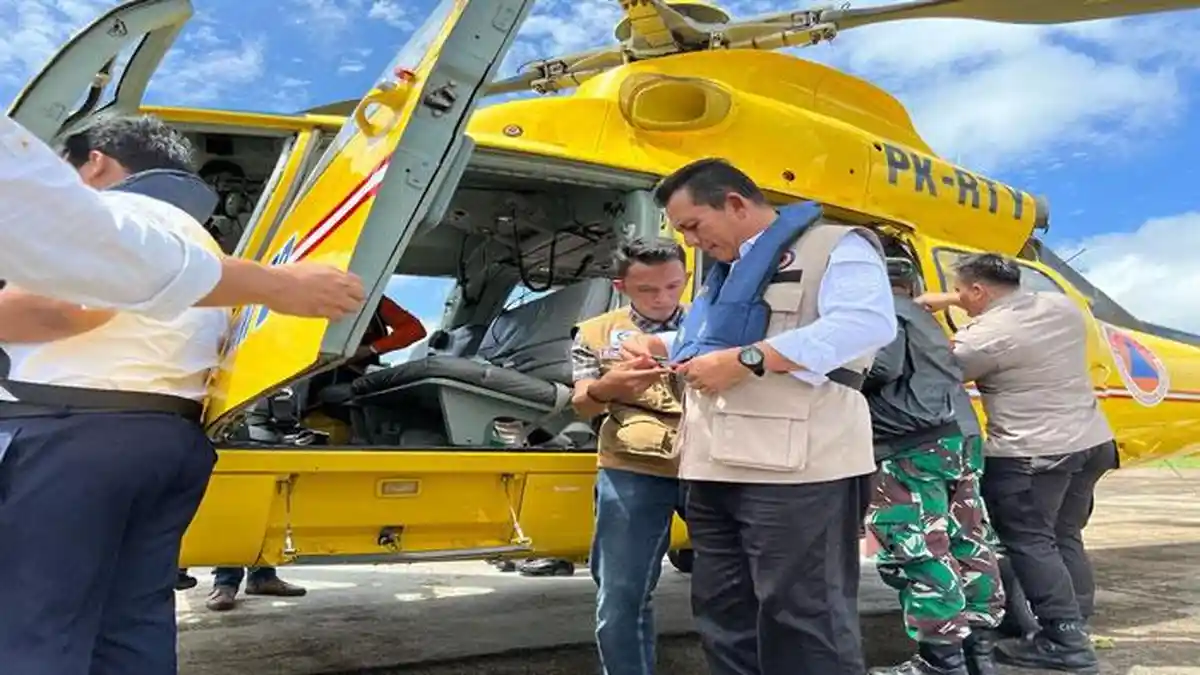 Rombongan Gubernur Kepri dan Kepala BNPB ke Serasan Natuna Pakai Helikopter