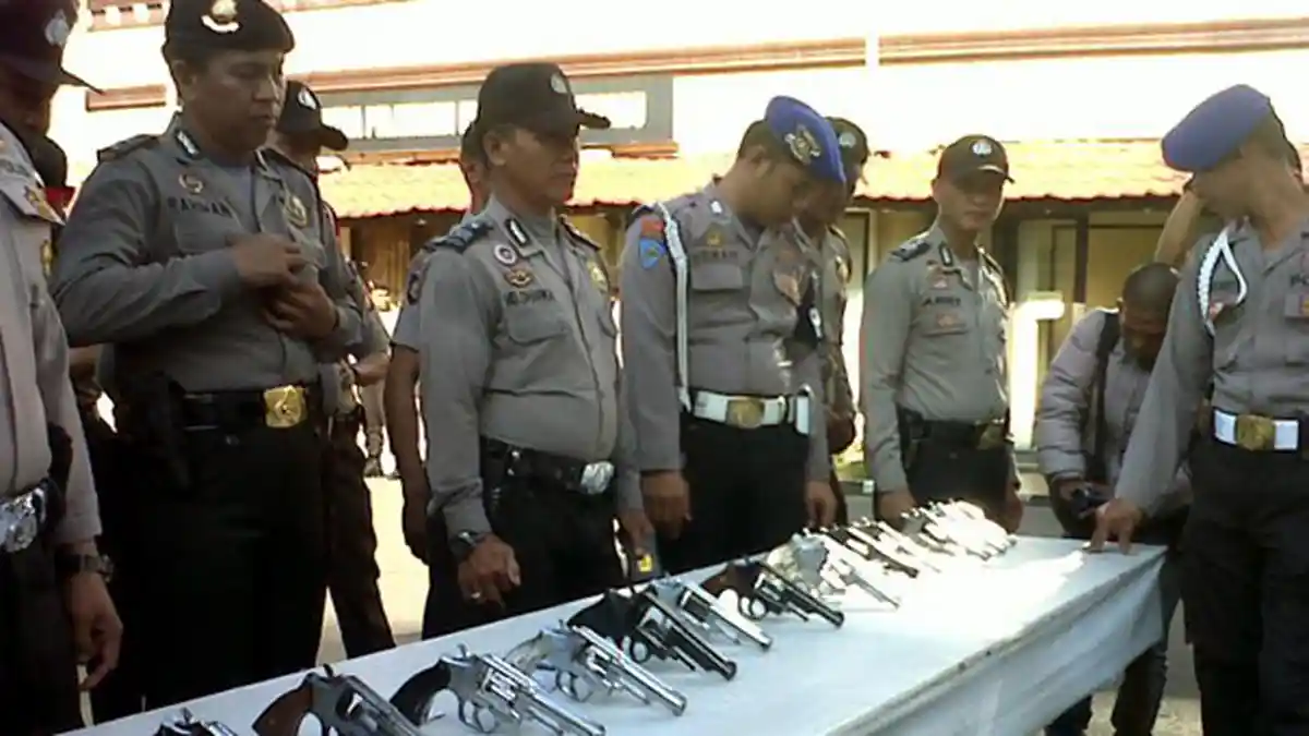 17 Senjata Api Milik Anggota Polres Gunungkidul Ditarik