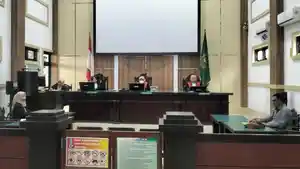 Suasana-sidang-gugatan-perdata-terkait-penerapan-PTSL-Randupitu-Rabu-1762026.jpg
