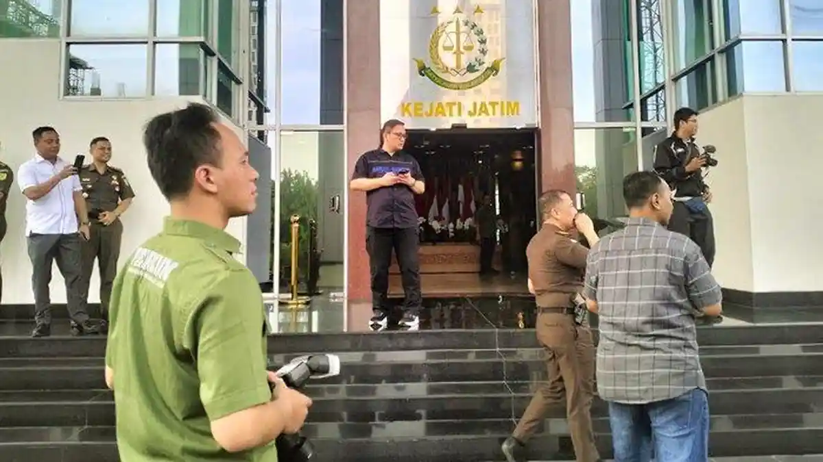 Kejagung Tangkap Tiga Hakim PN Surabaya, Pernah Vonis Bebas Ronald Tannur
