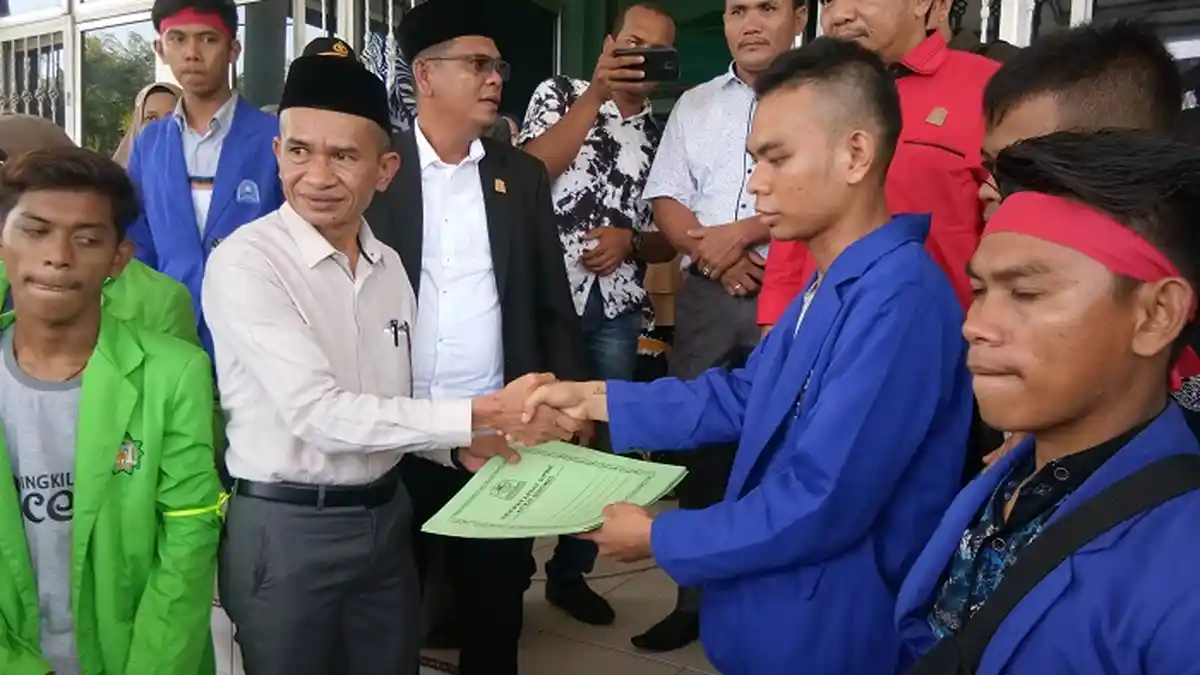Ini Tuntutan Mahasiswa Saat Demo Tolak RUU KUHP di DPRK Singkil