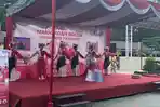 Penari-Sihoda-tampil-di-halaman-Dinas-Kebudayaan-dan-Pariwisata.jpg