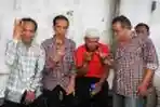 Jokowi Belum Biasa Tunjukan 3 Jari Metal