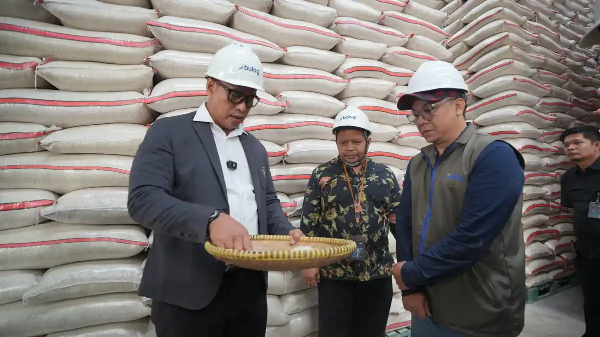 Stok Beras Mencapai 5,4 Juta Ton, Dirut Bulog Minta Pengusaha Penggilingan Jaga Kualitas - Tribunjabar.id