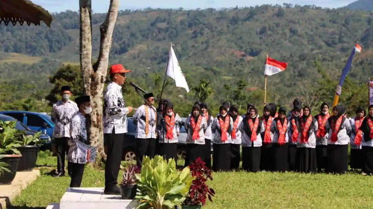 Peringatan Hari Guru di Lampung Barat, Parosil Mabsus: Pandemi Ujian Berat bagi Dunia Pendidikan