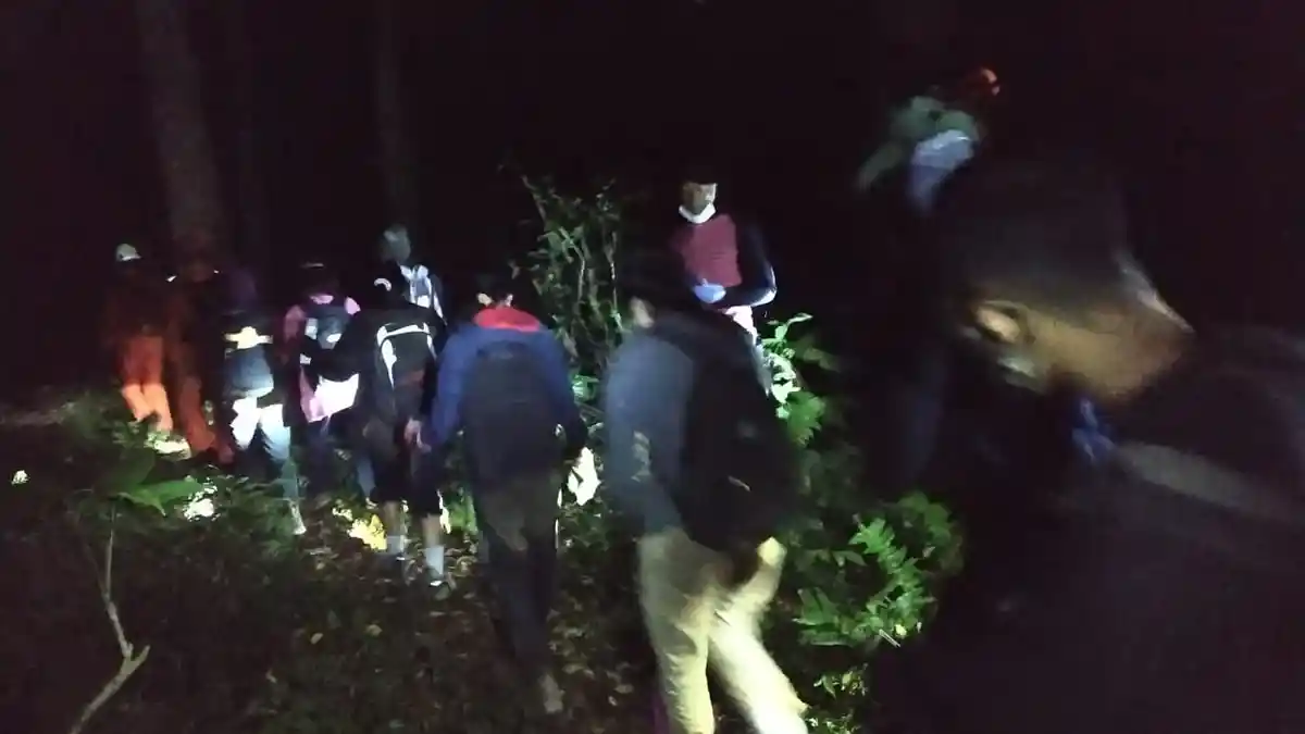 8 Orang Pendaki di Bukit Adeng Tabanan Tersesat, Kejadian Kedua Kali Pekan Ini