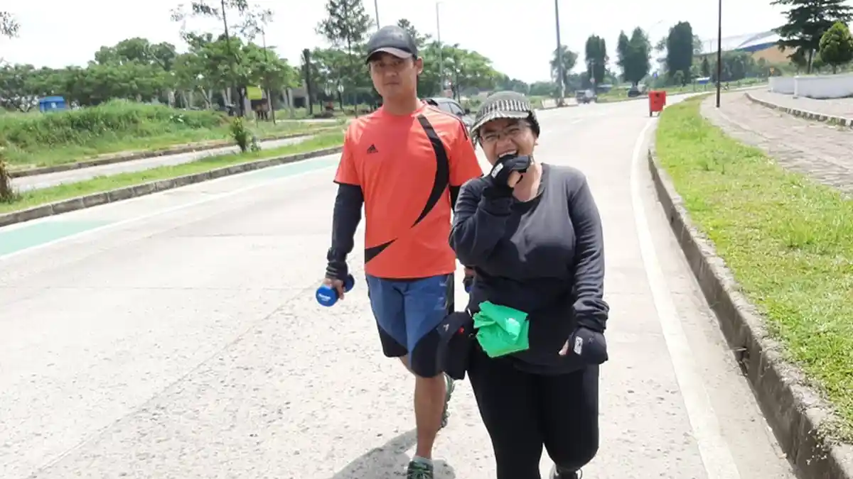 Antisipasi Penularan Virus Corona, Warga Bojonggede Bogor Joging Rutin