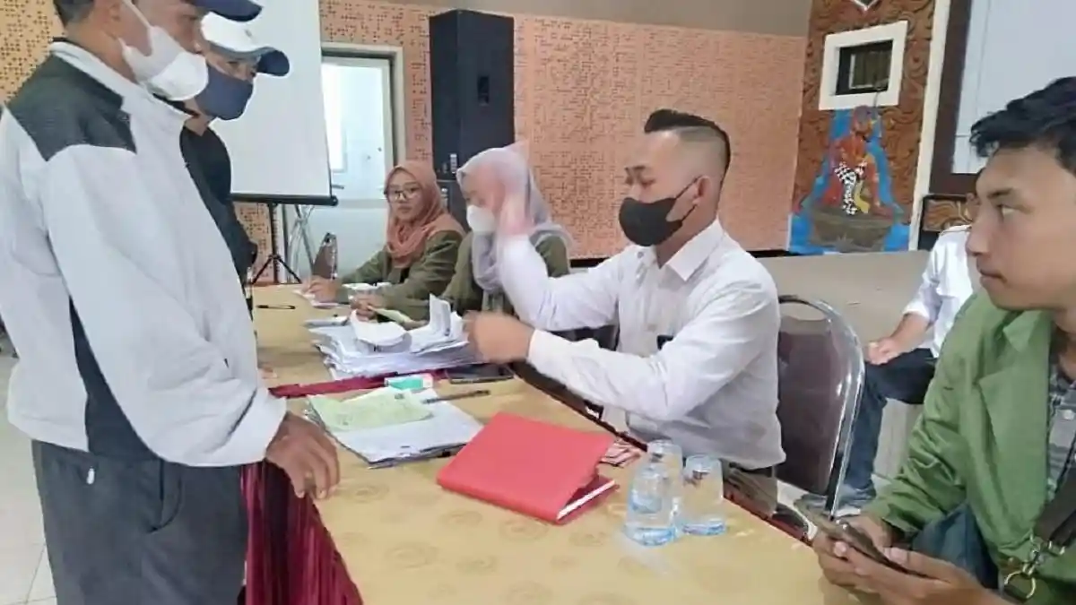 Warga Batu Mulai Terima BLT Inflasi Senilai Rp 600 Ribu