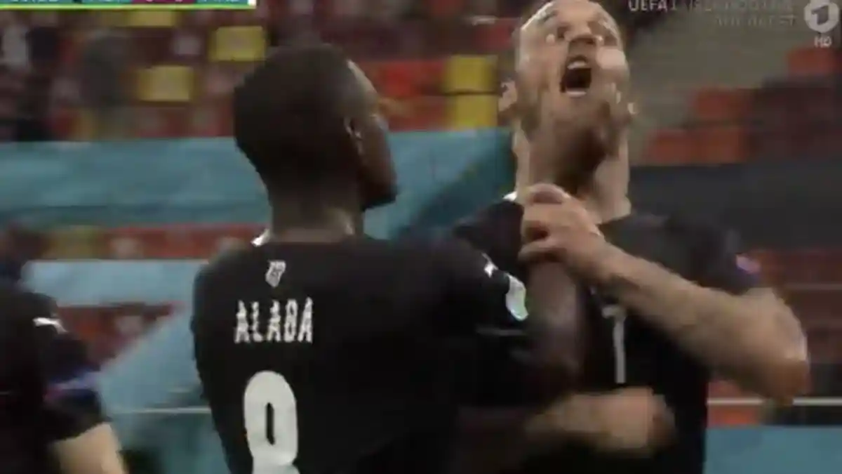 Selebrasi Arnautovic yang Jadi Kontroversi & Bikin Geram Alaba : Korek Luka Lama soal Perang Kosovo