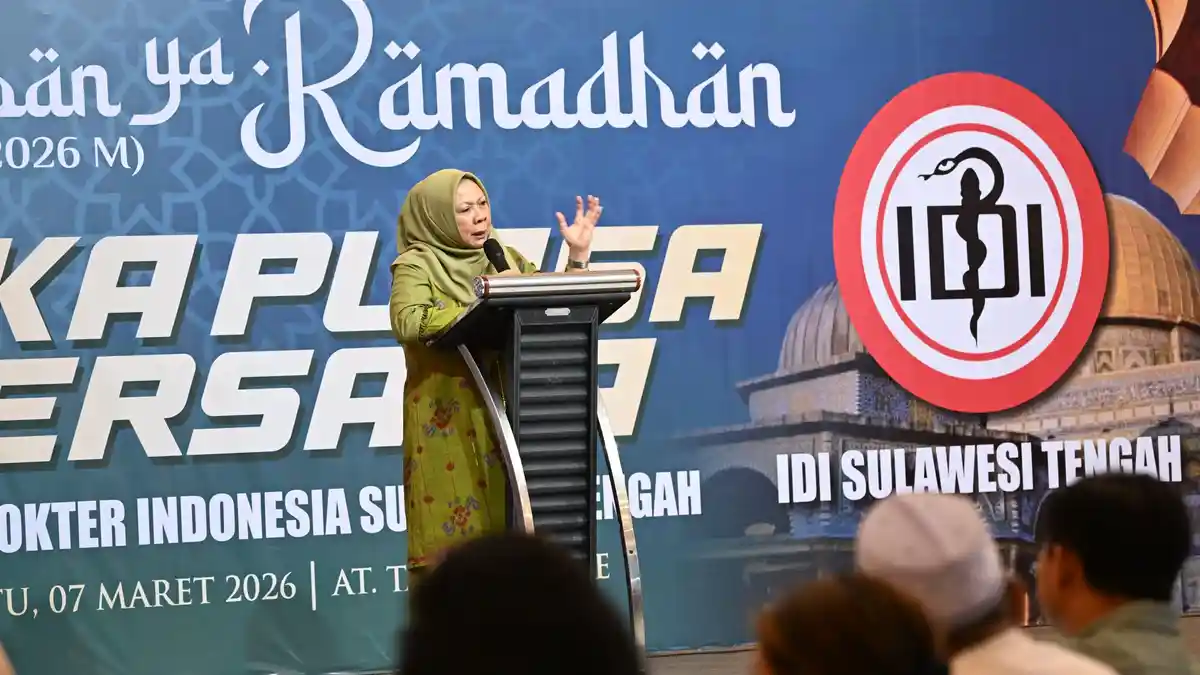 Wagub Reny Hadiri Bukber IDI Sulteng, Tekankan Pentingnya Digitalisasi Data Rumah Sakit