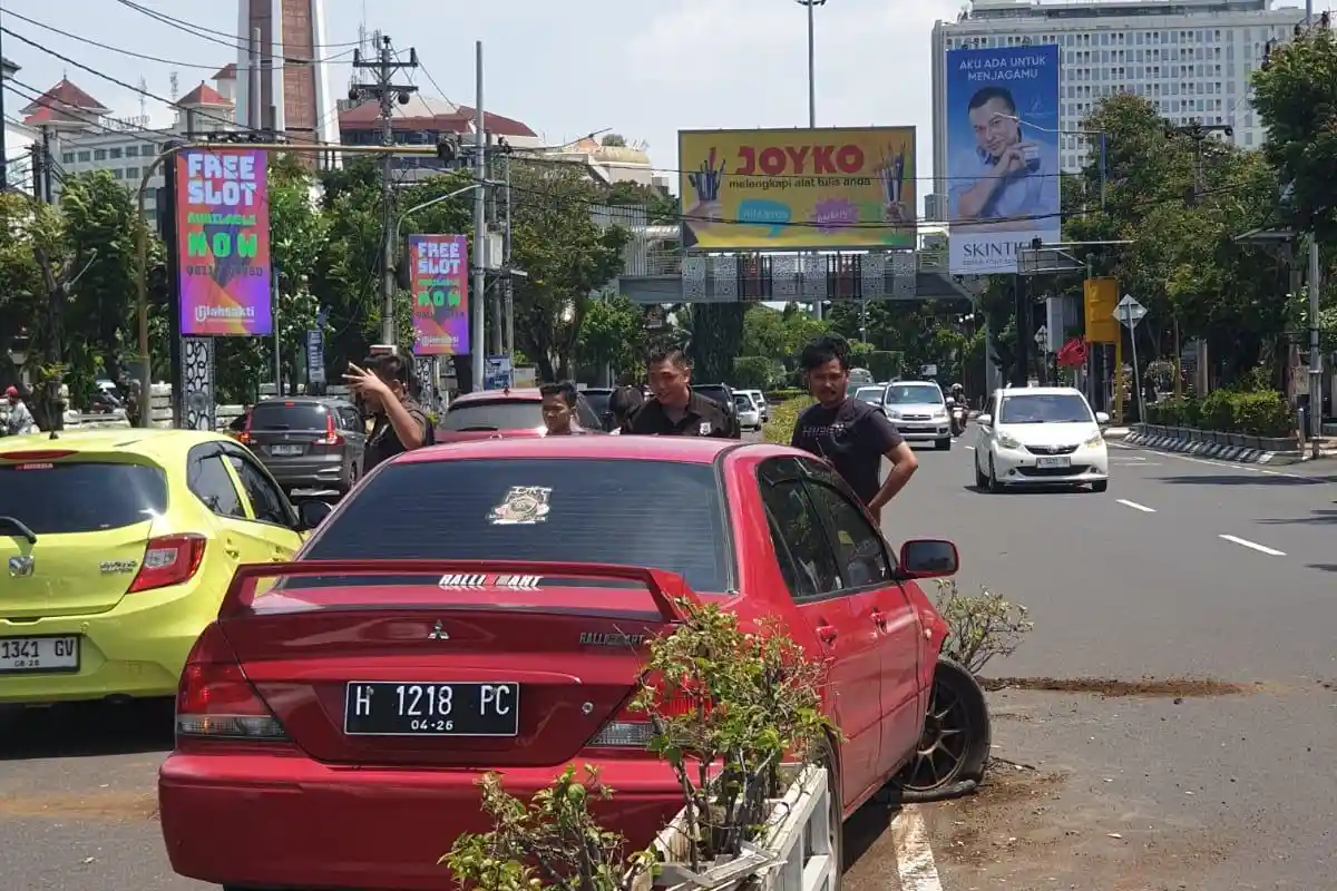 "Saya Tidak Ngantuk" Pengakuan Sopir Lancer yang Terlibat Kecelakaan di Jalan Pandanaran Semarang