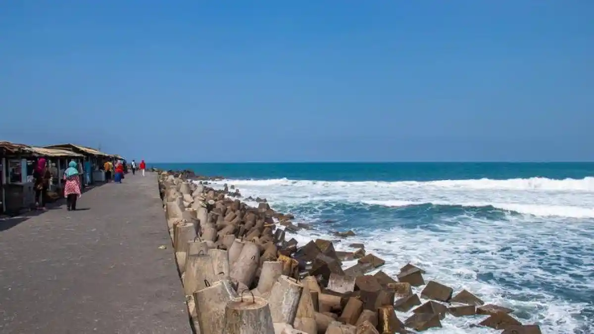 Kulon Progo Jogja Punya Spot Mancing di Muara Pantai dengan View Instagramable, 2 Jam dari Klaten