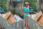 Dapat Rp 40 Ribu Sehari dari Mulung, Dewi Jual TV untuk Beli Gerobak, Tak Kuat Jadi Tukang Parkir