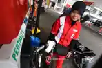 petugas-spbu-pertamina-di-kawasan-abdul-muis-tanah-abang-jakarta-pusa.jpg