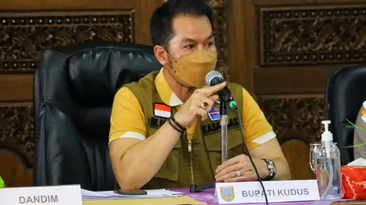 Pantau Langsung PPKM Darurat, Hartopo Ingatkan Warga Tidak Keluyuran Saat Malam Hari