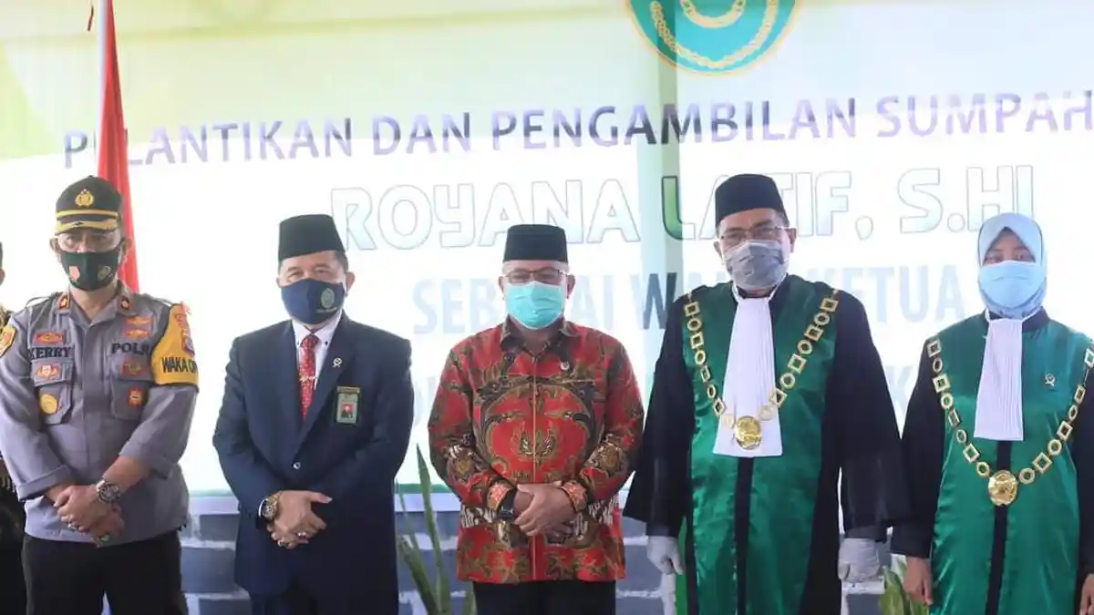 Wabup Amin Lasena Hadiri Pelantikan dan Pengambilan Sumpah Wakil Ketua Pengadilan Agama Boroko