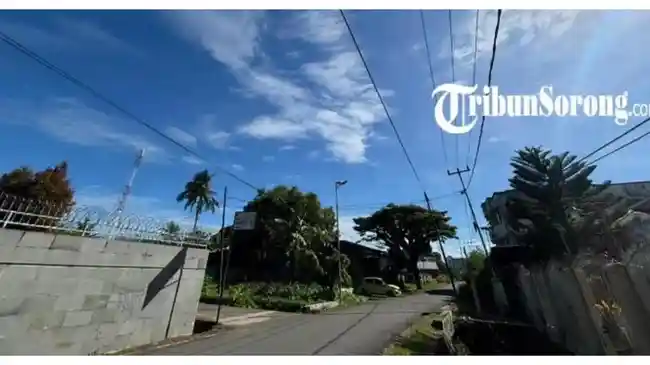 Prakiraan Cuaca di Kota Sorong Kamis, 18 Juni 2026, Berawan hingga Udara Kabur