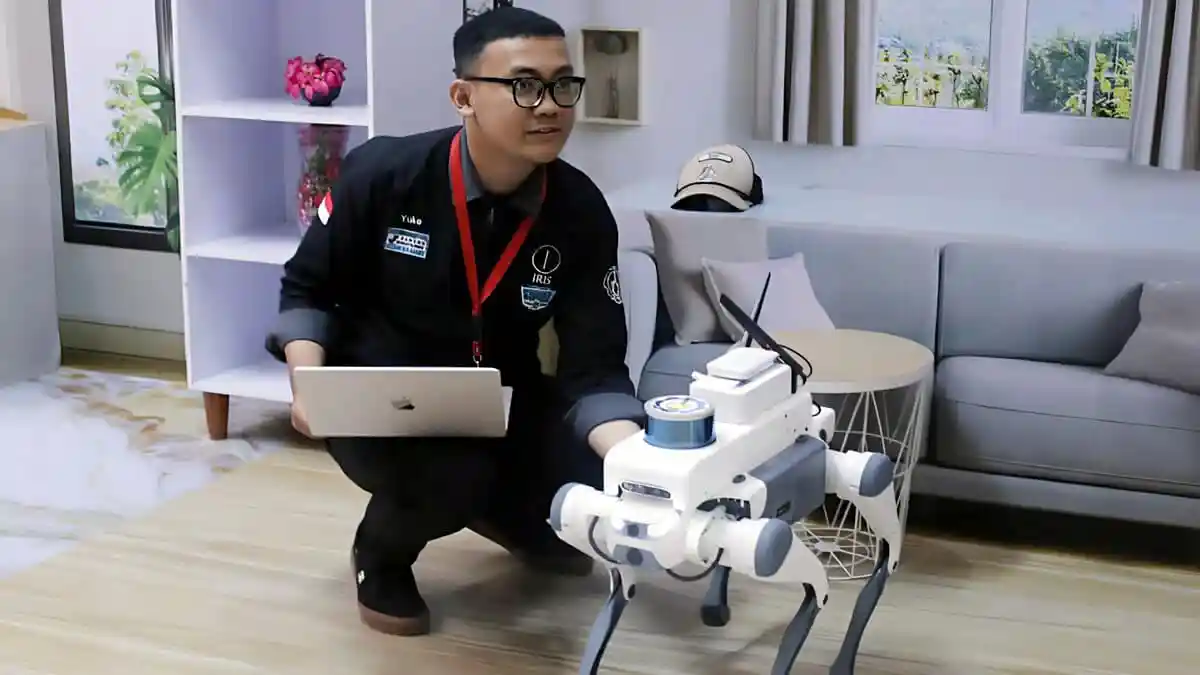 ITS-Indosat Kenalkan RoboDog: Robot Anjing Canggih yang Bisa Dikendalikan dari Spanyol