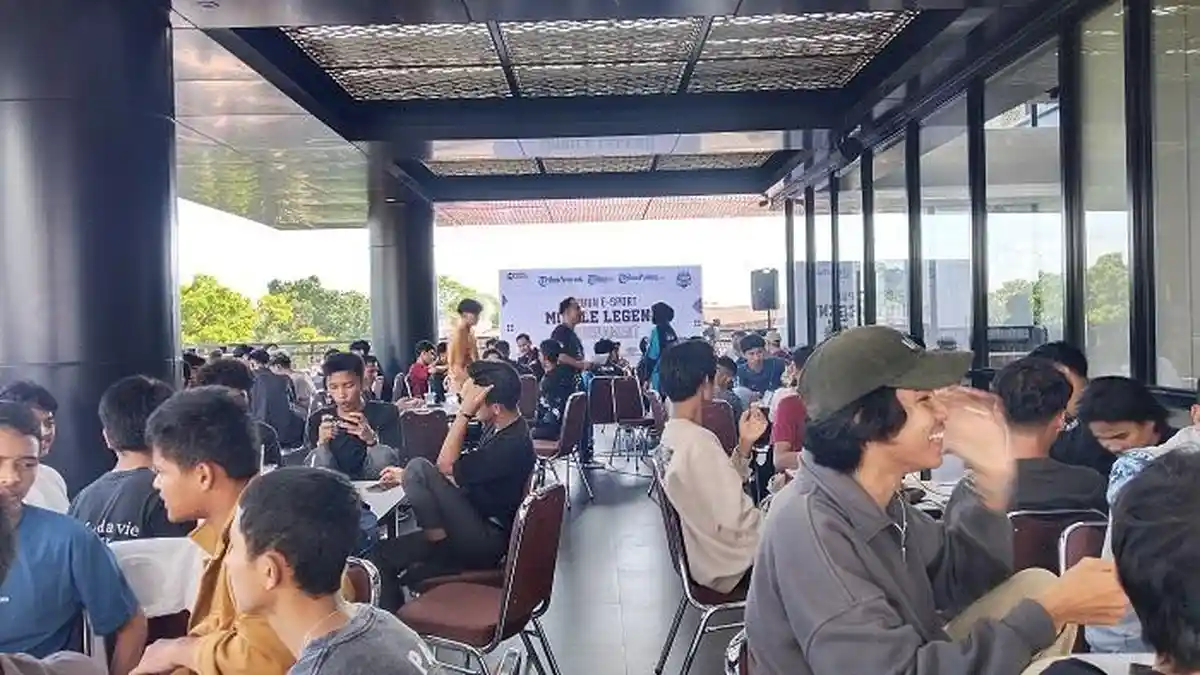 Tribun E-Sport Turnament Mobile Legend Masuki 16 Besar, Banyak Tim Baru Bermunculan