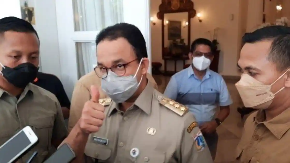 REAKSI Gubernur Anies Baswedan Menyoal Reuni 212, Pilih Tak Berkomentar Hanya Angkat Jempol