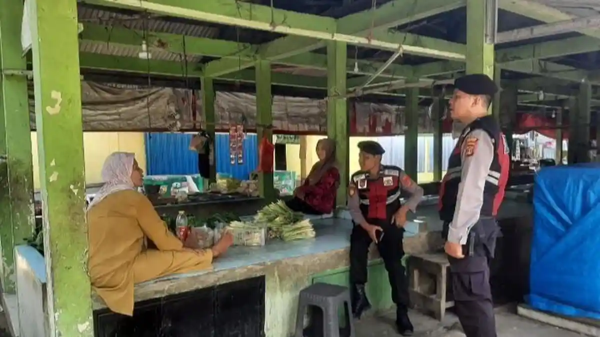 Personel Polres Metro Polda Lampung Kembali  Patroli Dialogis