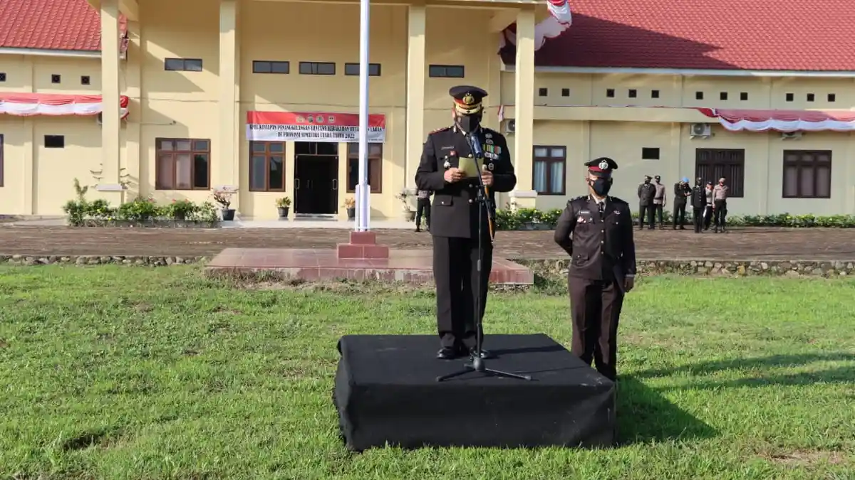 Upacara di Mapolres Palas, Kapolres Berharap Bangkit dan Ajak Semua Pihak Mengisi Kemerdekaan