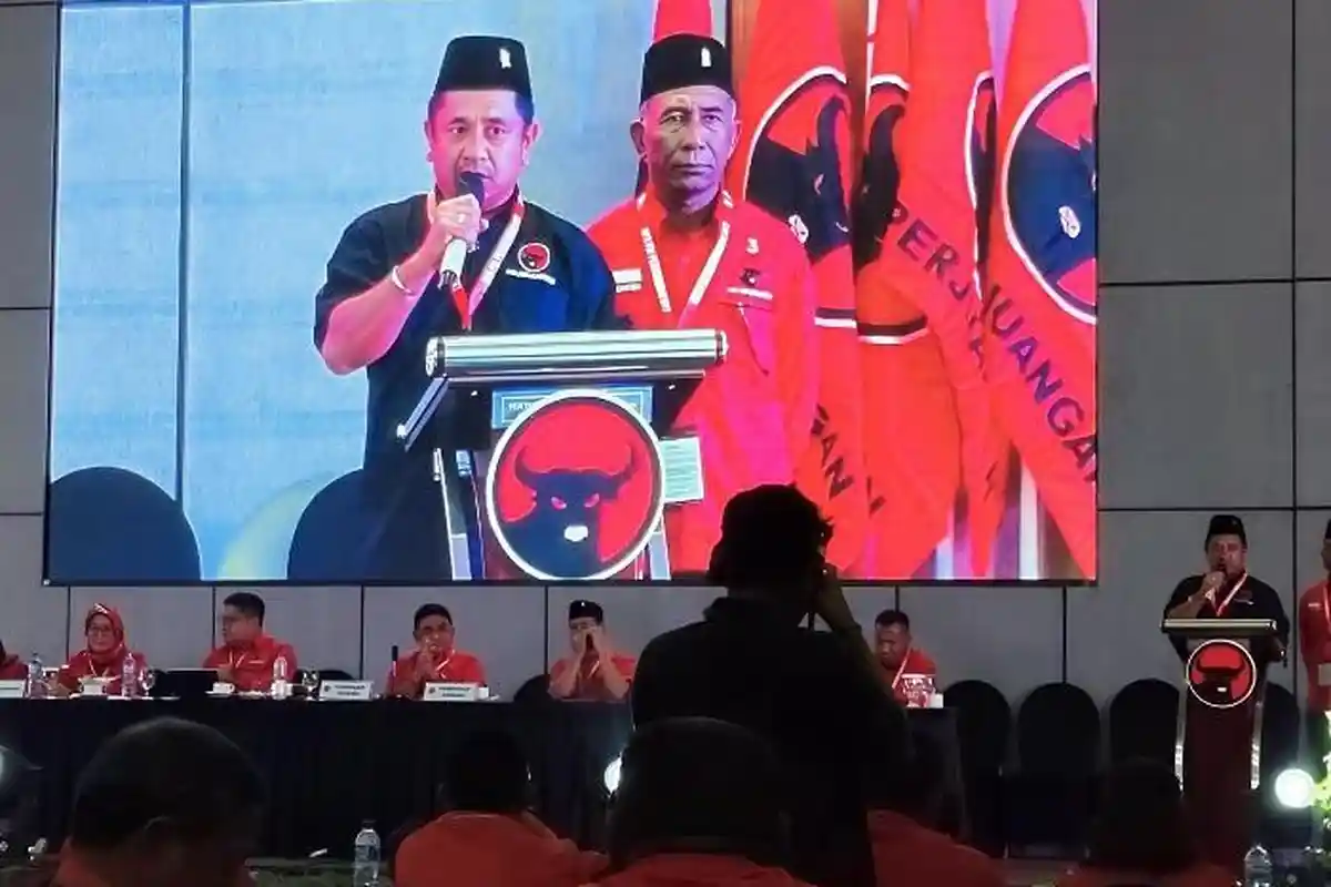 Denison Moy Terpilih Lagi sebagai Ketua DPC PDIP Rote Ndao Periode 2025-2030
