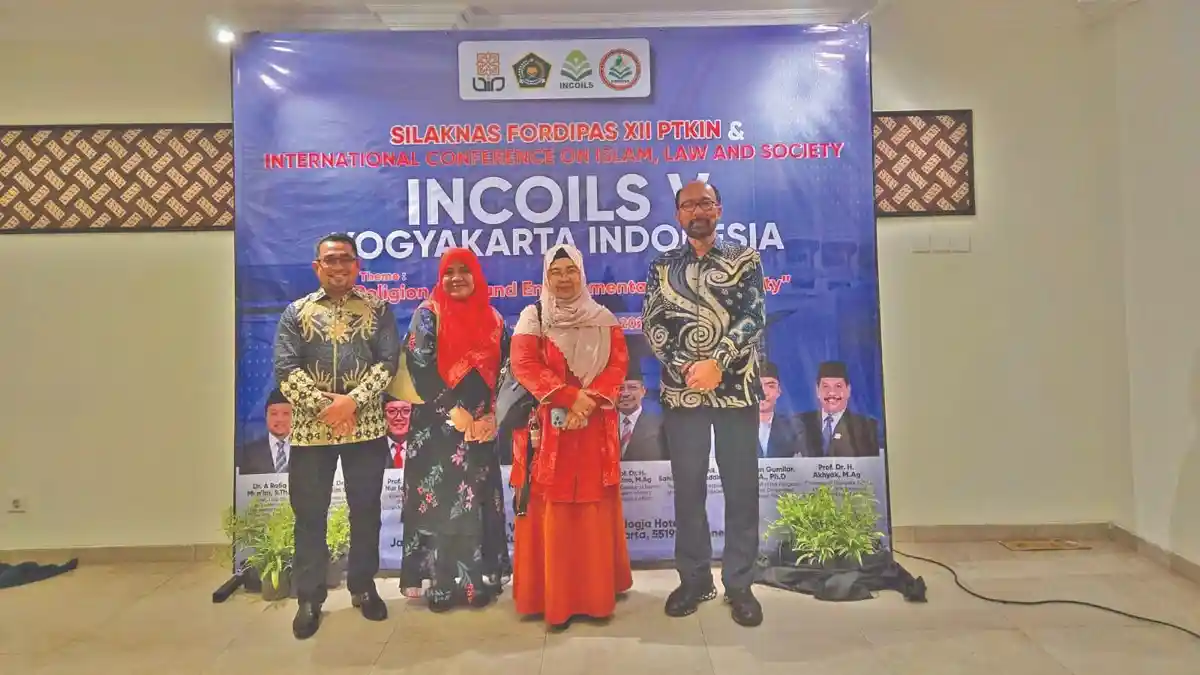 Pascasarjana UIN Ar-Raniry Berpartisipasi di Silaknas Fordipas dan INCOILS Yogyakarta