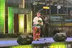 Di Tengah Festival Adat, Warga Desa Kedang Ipil Kukar Suarakan Ancaman Konsesi Hutan