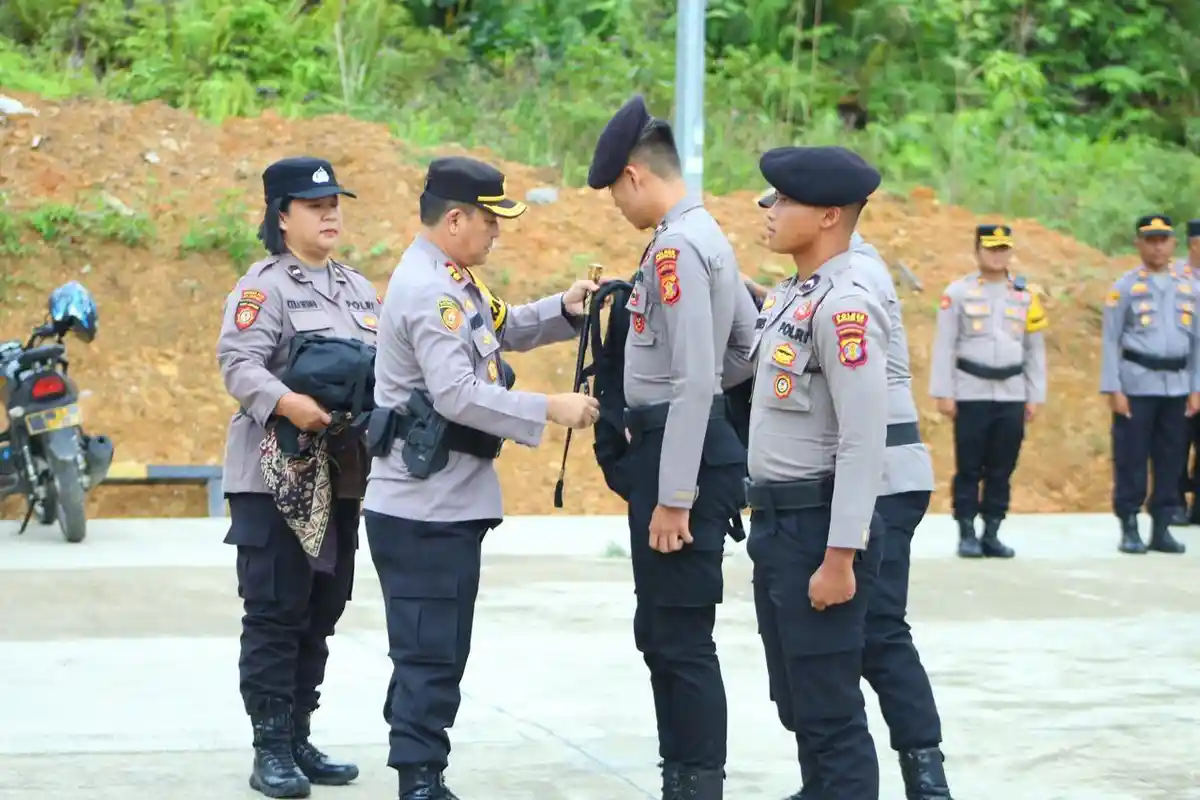 Jelang Pemilu 2024 Polres Mahulu Gelar Pemeriksaan Kesehatan Bagi Pasukan Pengamanan TPS