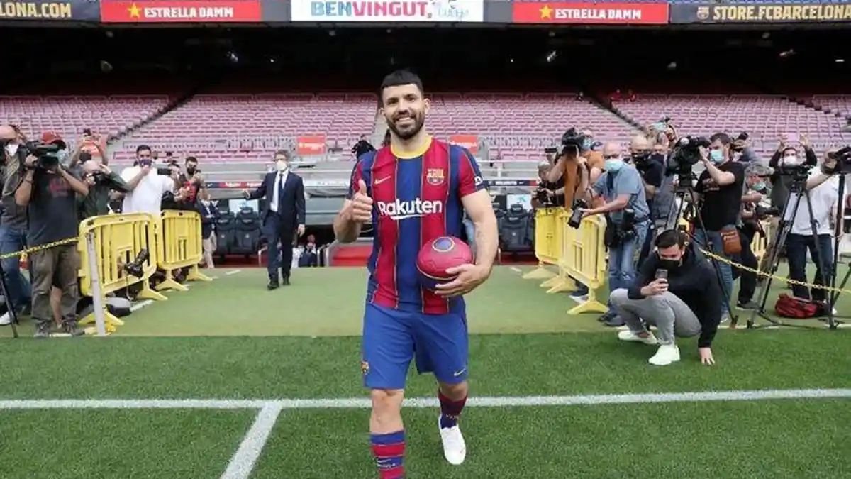 Sergio Aguero Banyak Berkembang di Barcelona Kata Ronald Koeman