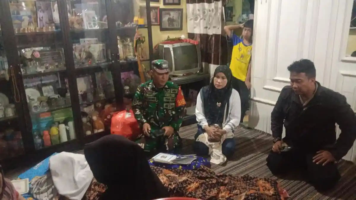 Siswi MTsN 2 Sei Tabuk HST Tewas Tersetrum Saat Hendak Mandikan Adik ...