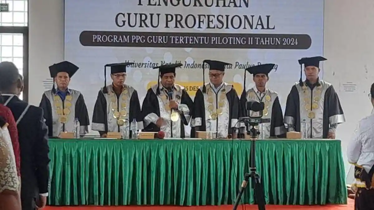 Ratusan Guru Lulusan PPG Unika St Paulus Ruteng Dikukuhkan 