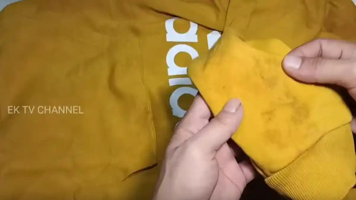 Tips Seputar Rumah: Cara Menghilangkan Noda Jamur dan Bintik Hitam di Baju, Triknya Gampang!