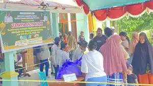 Pasar-Murah-di-halaman-kantor-DKPP-Kaimana-Rabu-1132026.jpg