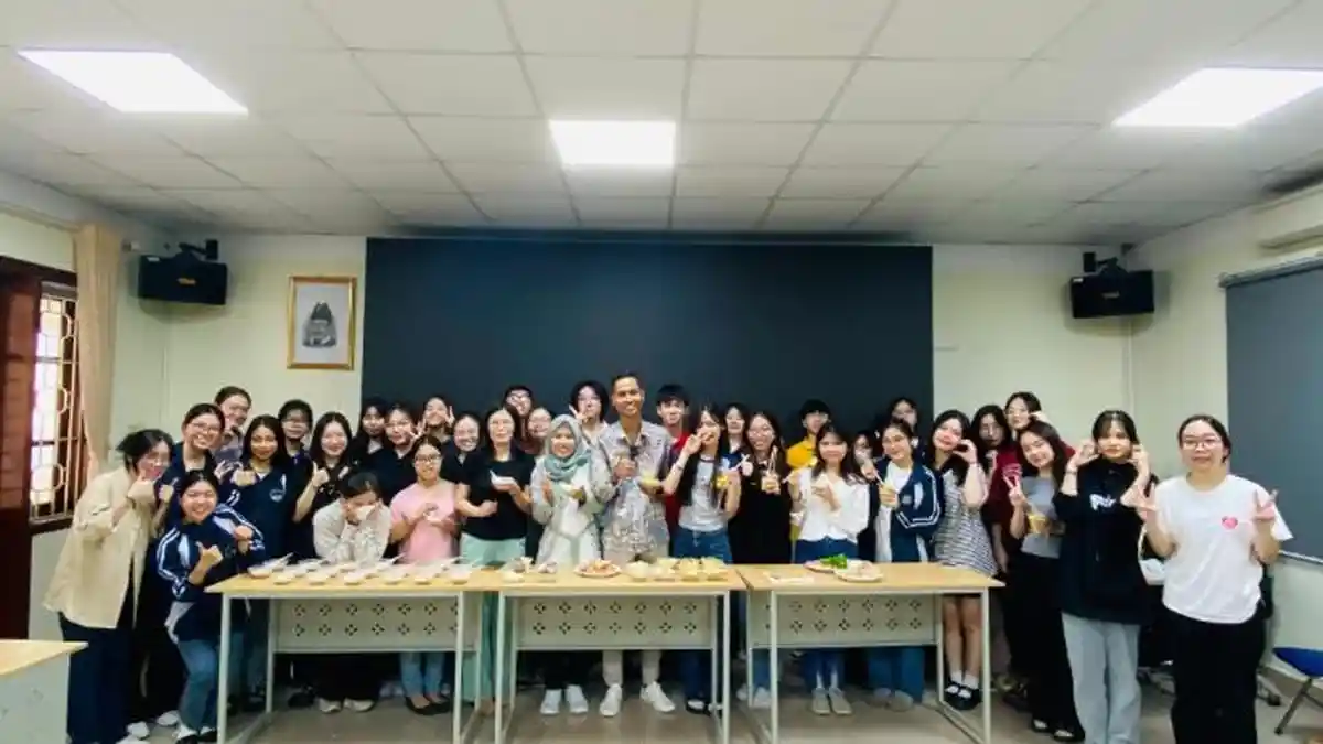 Mendiplomasikan Bahasa dan Budaya Indonesia di Vietnam