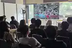 ESTA-BABI-Suasana-Nonton-bareng-film-dok.jpg