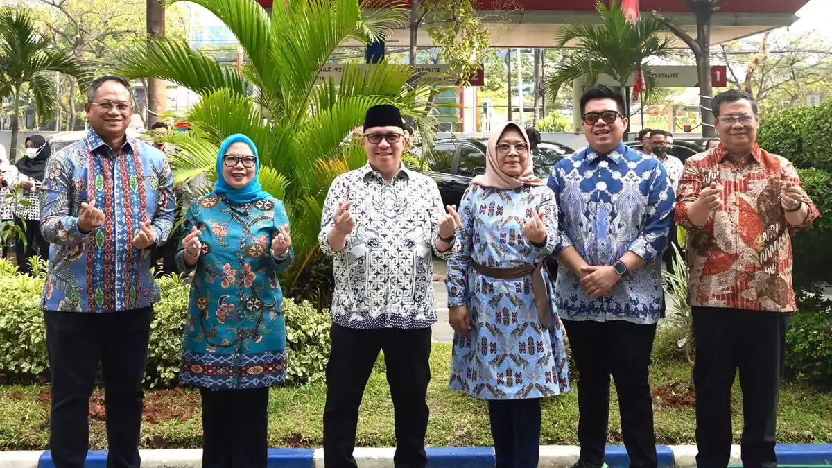 Tekan Polusi Udara, TASPEN Tanam 1.000 Pohon di Wilayah Jabodetabek