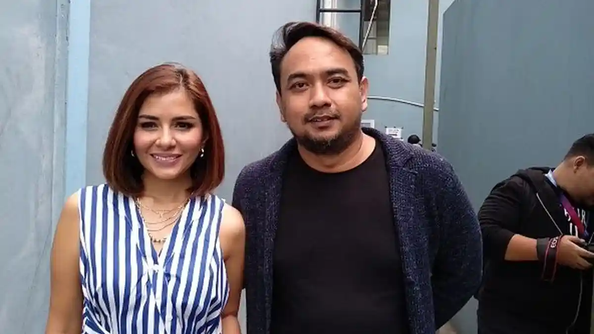 Kunci Gitar, Chord dan lirik lagu 'Bunga Terakhir' Bebi Romeo, ''Kau Lah yang Pertama''