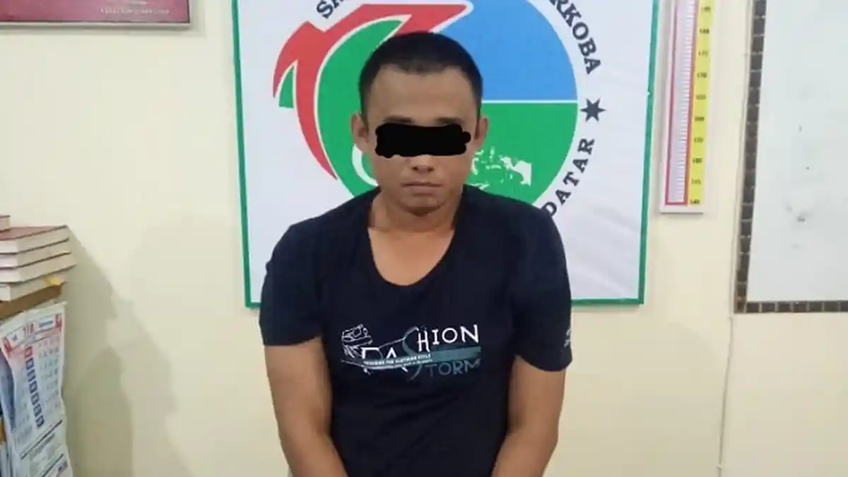 Digerebek Polisi, Pengedar Sabu di Tanah Datar Sembunyi di Toilet, BB Dibuang ke Sumur 20 Meter