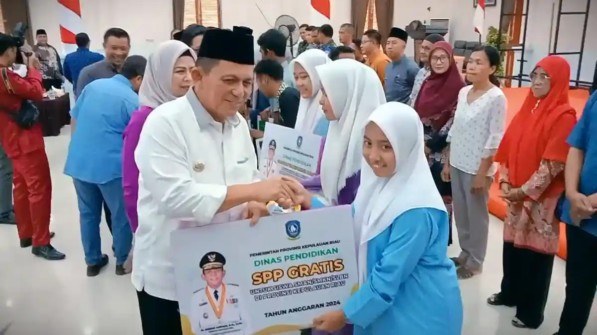 Pemprov Kepri Salurkan SPP Gratis Bagi SMA/SMK/SLB di Kabupaten Natuna