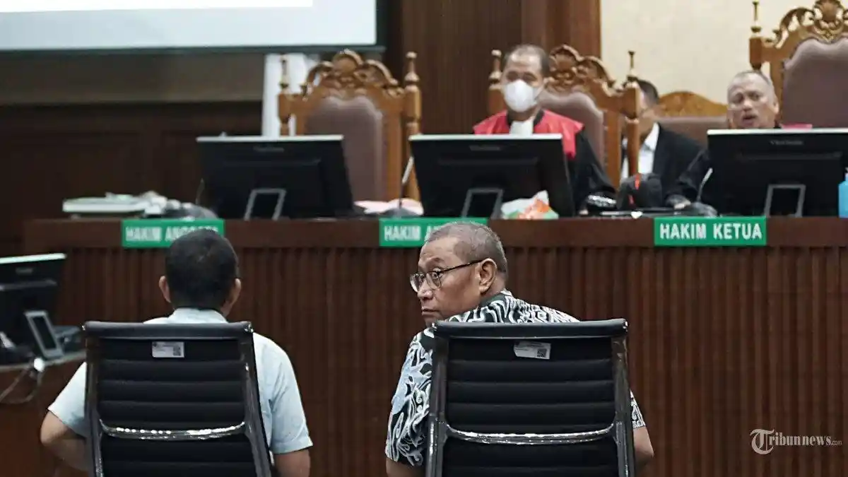 Kasus Korupsi Timah, Eks Kadis ESDM Babel Amir Syahbana Terima Transfer Uang dari Bos Smelter