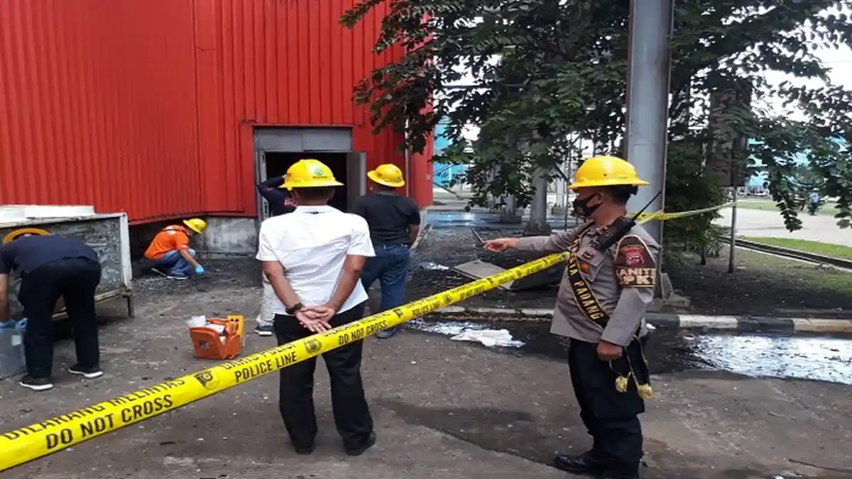 Polisi Amankan Kamera CCTV dalam Insiden Kebakaran PLTU Teluk Sirih Akibatkan Satu Pekerja Tewas