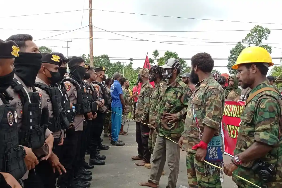 Demonstran Tuding TNI-Polri Bungkam Demokrasi saat Demo HAM, Kapolres Manokwari: Tidak ada
