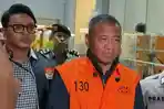 KPK-menahan-Bupati-Tulungagung-Gatut-Sunu-Wibowo.jpg