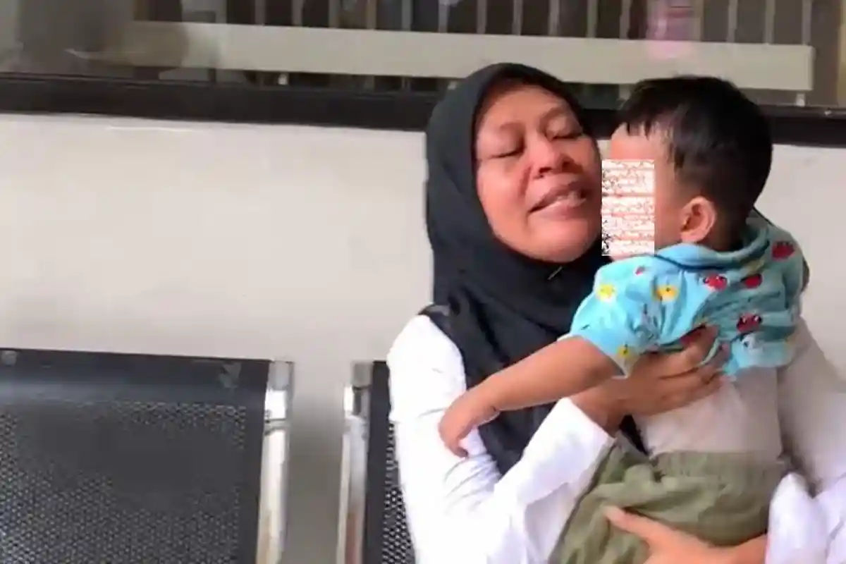 Ingat Ibu Menyusui yang Ditahan di Karawang? Neni Sujud Syukur Kini Jadi Tahanan Rumah