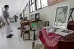 SMP N 1 Semarang Lukis 1001 Karya Dari Limbah Kulit Bawang